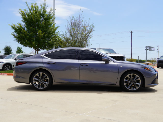 Used 2019 Lexus ES 350 F Sport w/ Accessory Package FWD image 10