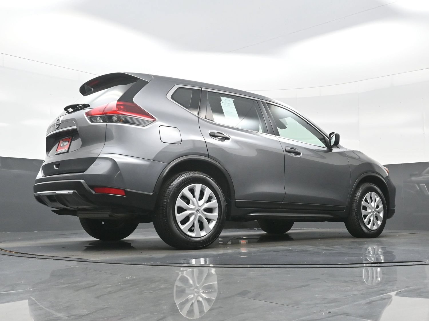 Used 2020 Nissan Rogue S FWD image 29