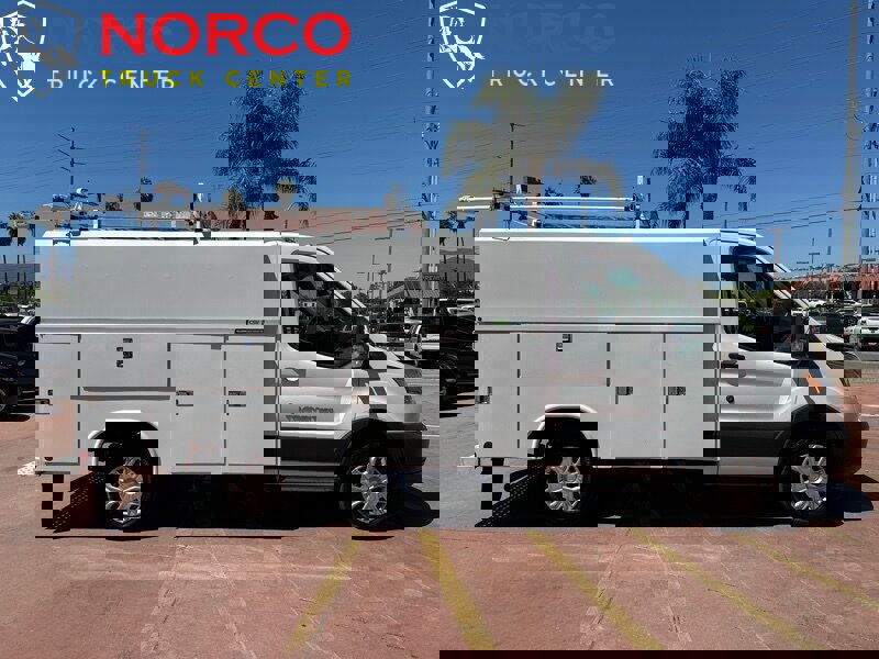 Used 2019 Ford Transit 350 138 w/ Interior Upgrade Package image 1