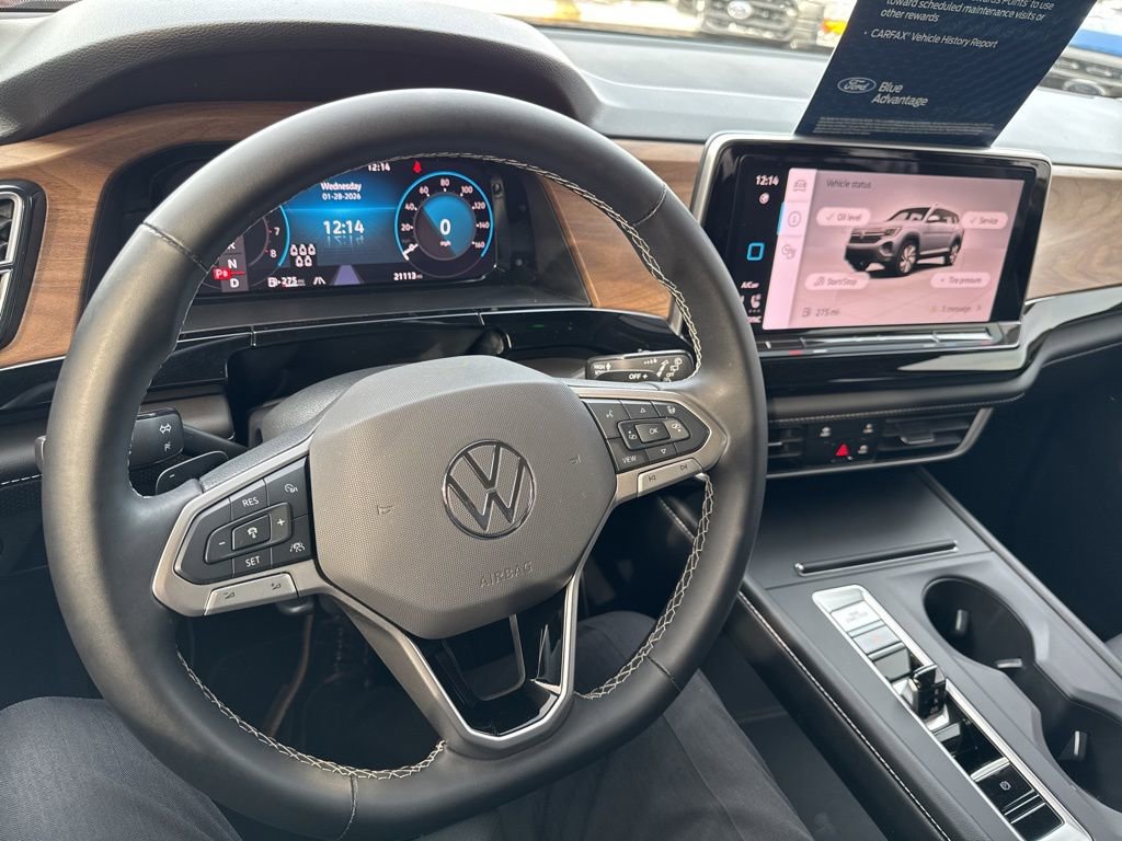Used 2024 Volkswagen Atlas SE image 18