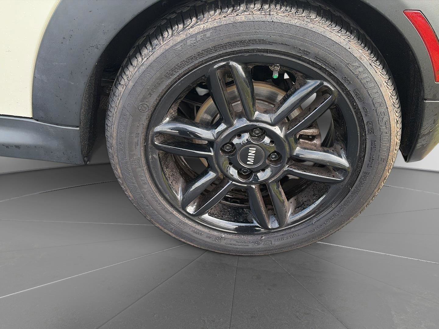 Used 2014 MINI Cooper Roadster S FWD image 9