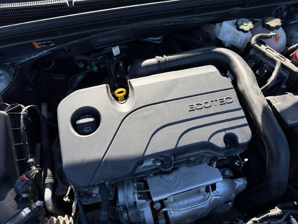 Used 2024 Chevrolet Malibu LT FWD image 31