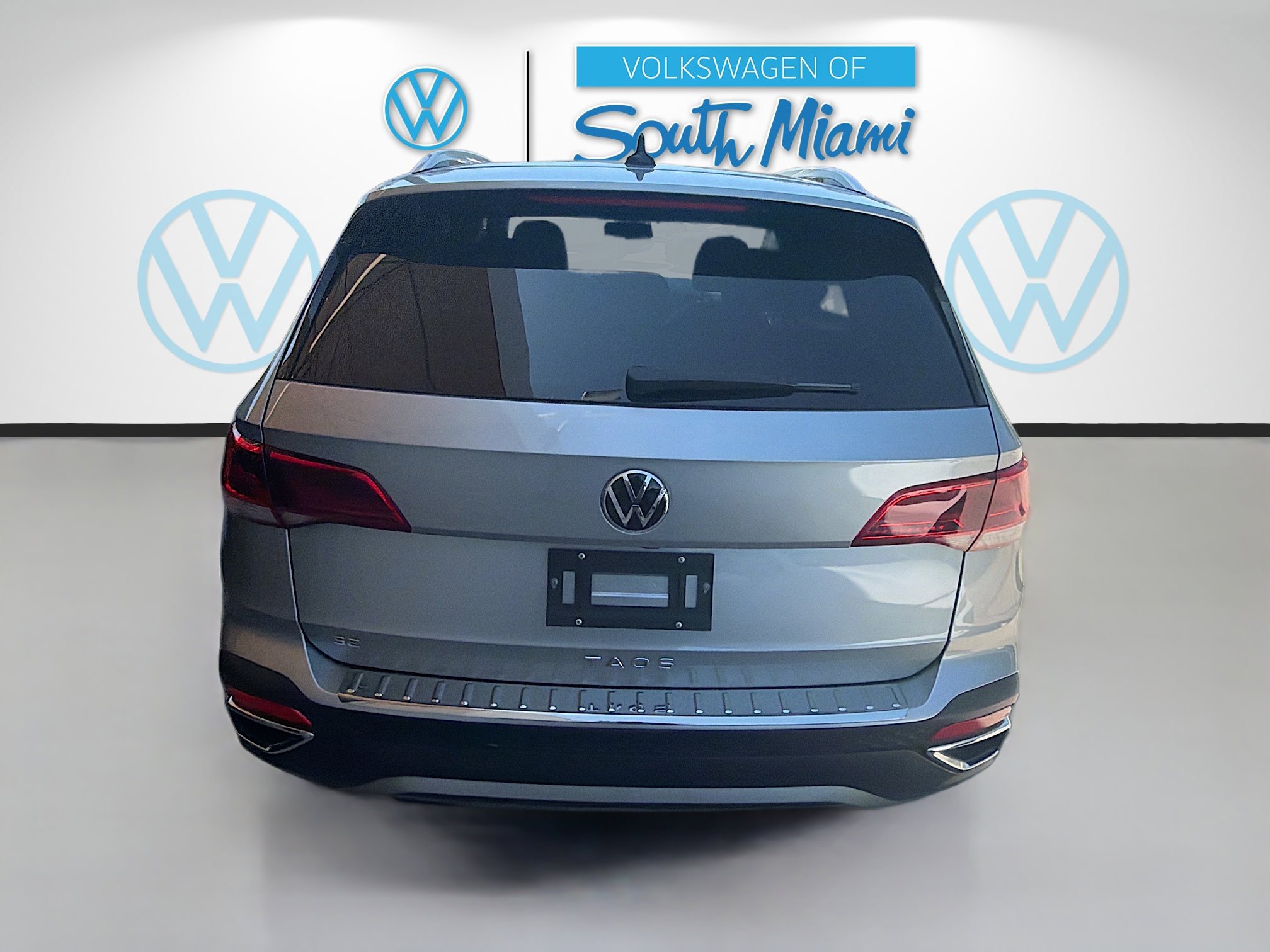Used 2022 Volkswagen Taos SE FWD image 6