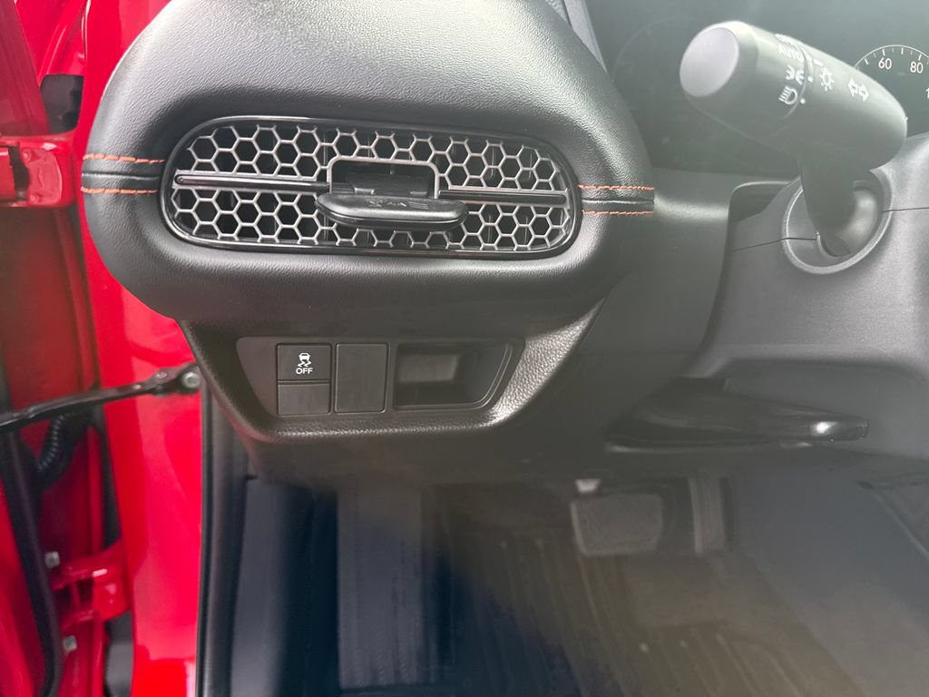 Certified 2025 Honda HR-V Sport image 15