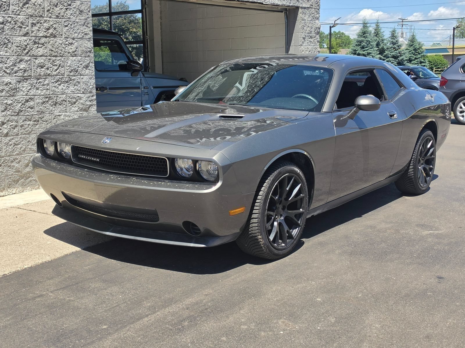 Used 2009 Dodge Challenger SE