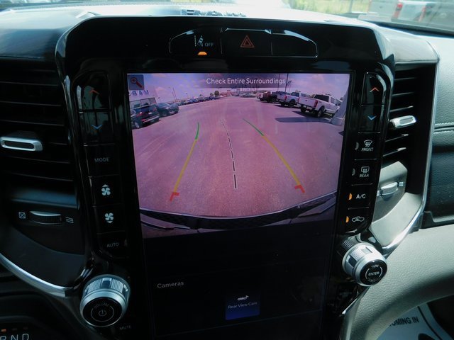 Used 2025 RAM 1500 Laramie image 33