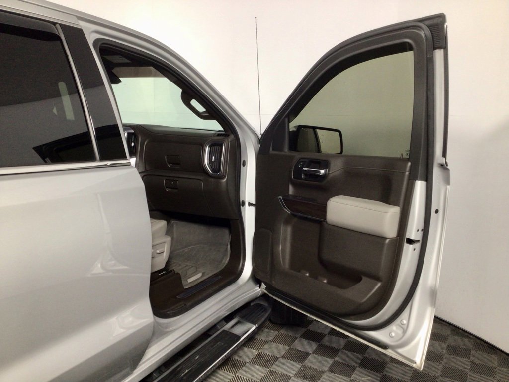 Used 2019 GMC Sierra 1500 SLT w/ SLT Premium Package image 31