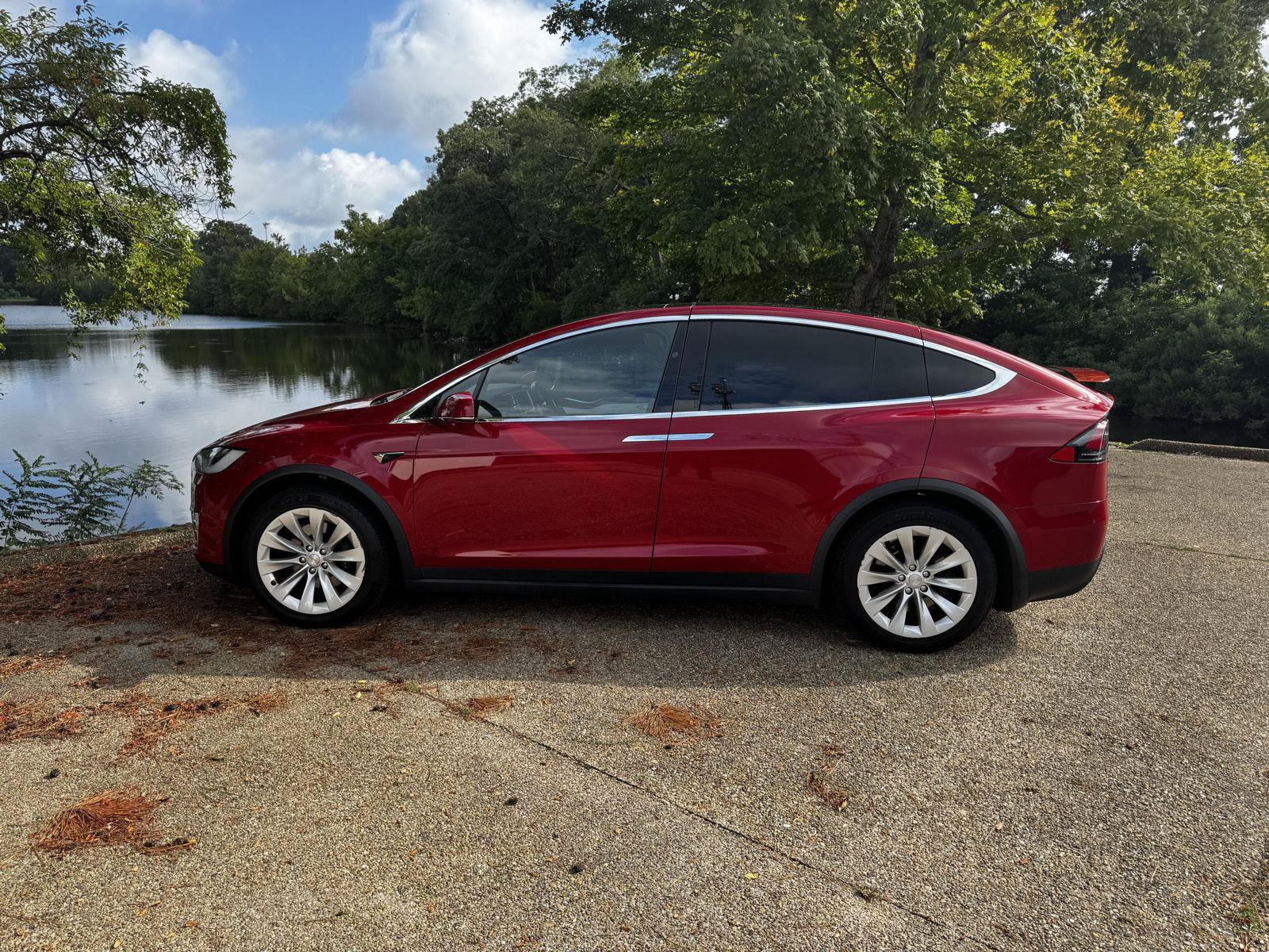Used 2016 Tesla Model X 60D AWD/4WD image 10
