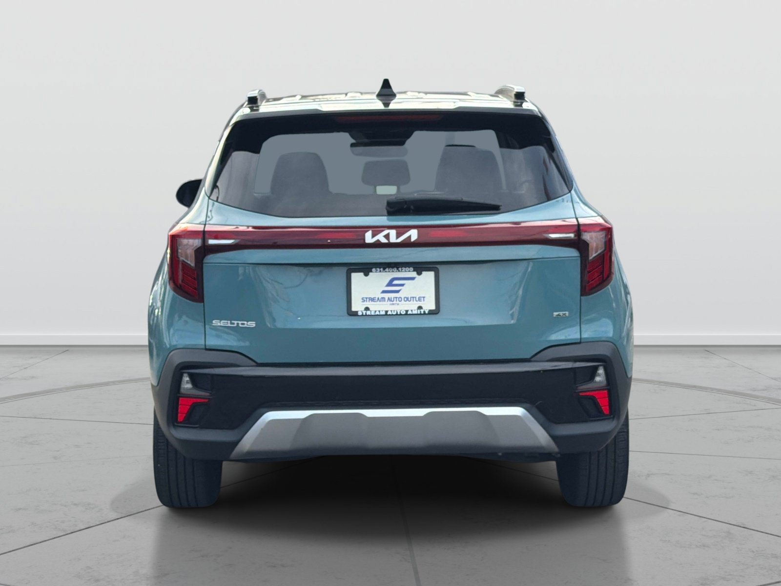 Used 2024 Kia Seltos S AWD/4WD image 7