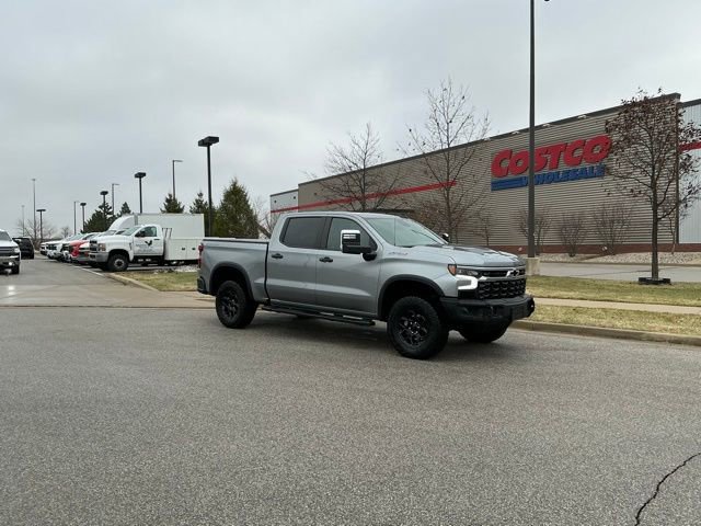 Used 2024 Buick Enclave Essence w/ Experience Buick Package image 42