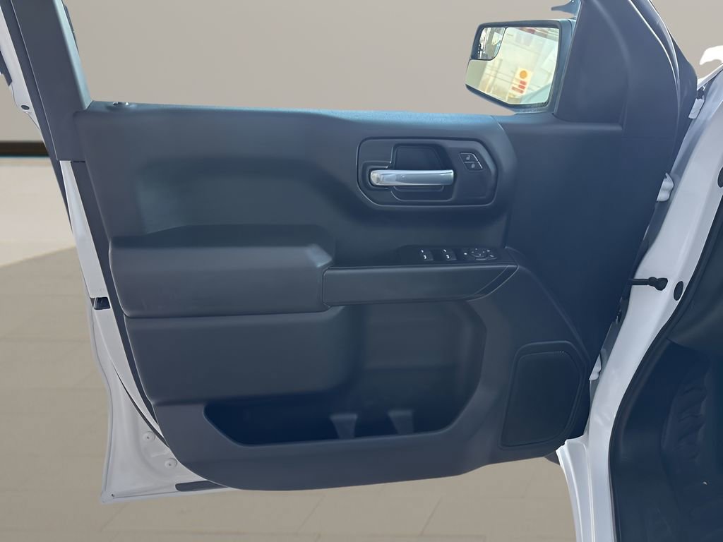 Used 2025 GMC Sierra 1500 Pro w/ Pro Value Package image 7