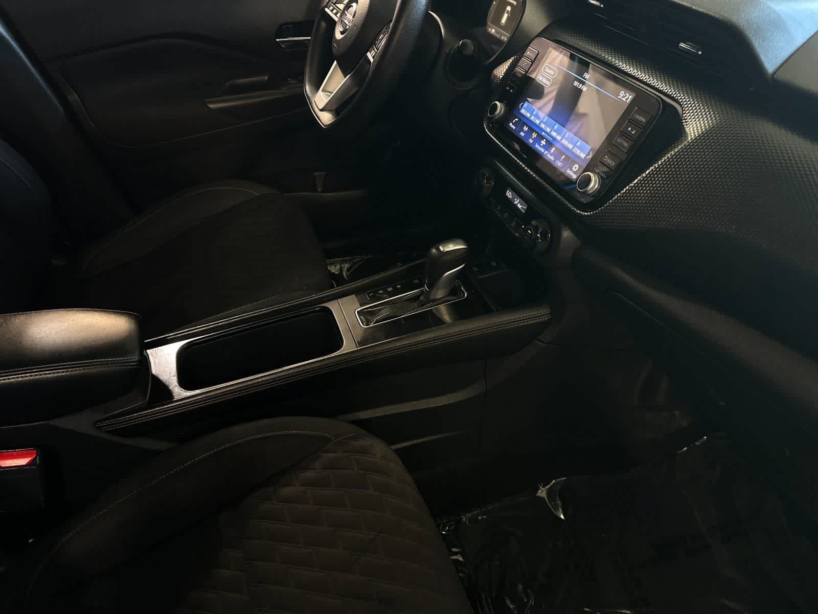 Used 2021 Nissan Kicks SV FWD image 17