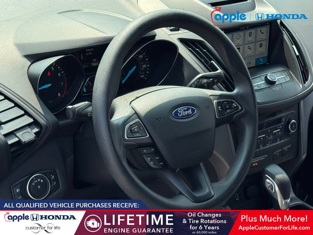 Used 2018 Ford Escape SE w/ SE Sync 3 Package AWD/4WD image 10