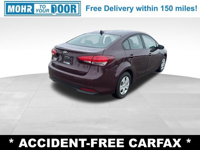 Used 2017 Kia Forte LX image 5