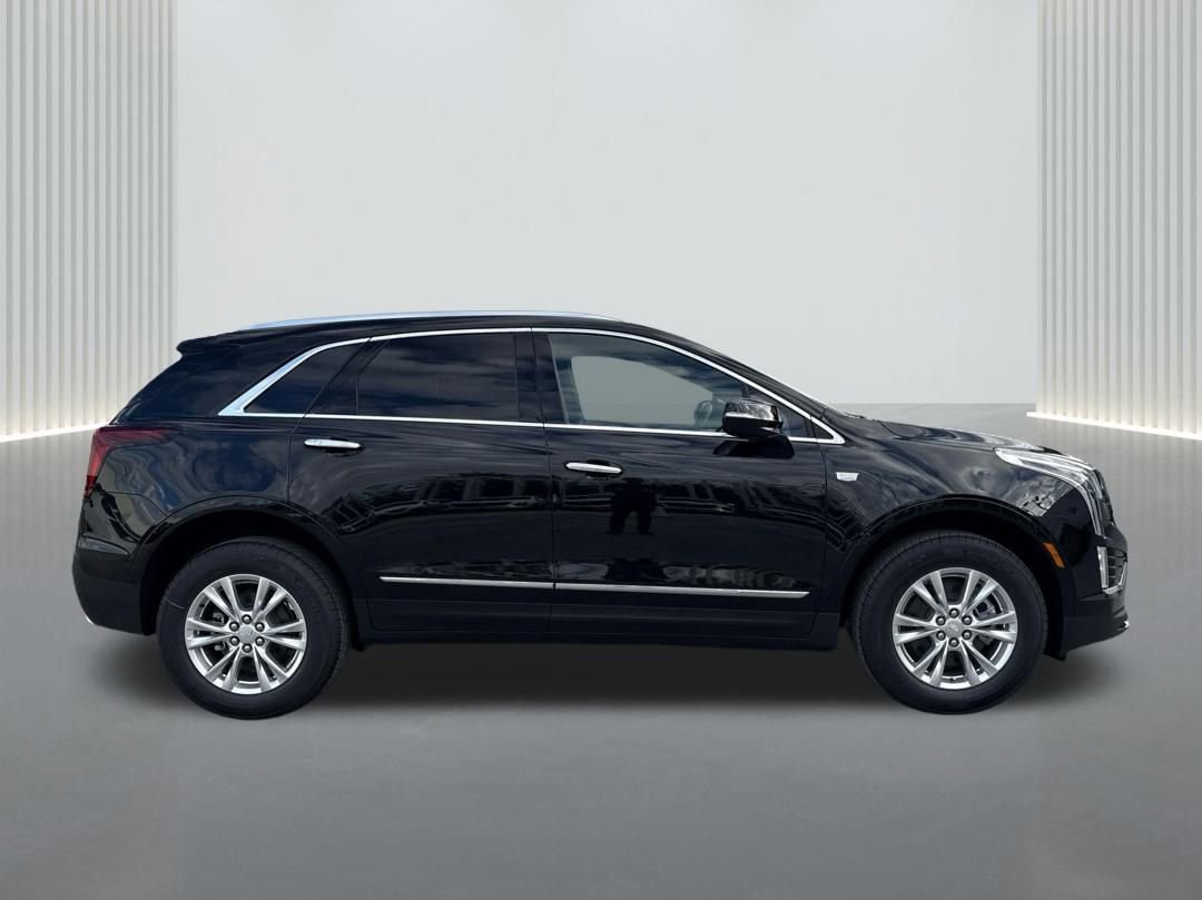 New 2026 Cadillac XT5 Luxury image 4
