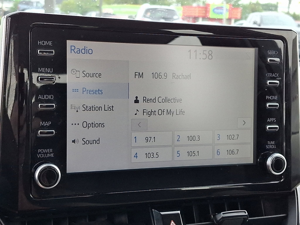 Used 2020 Toyota Corolla LE image 27