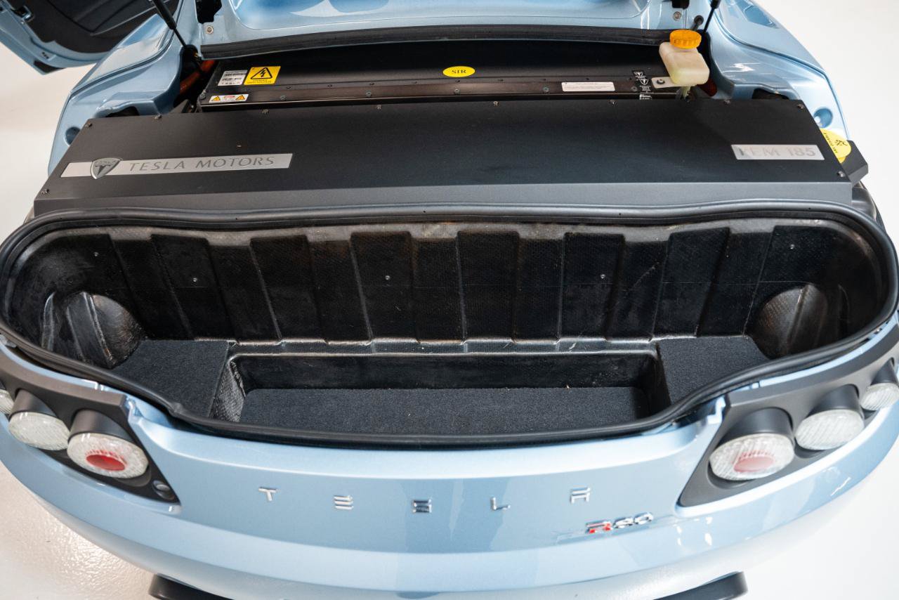 Used 2008 Tesla Roadster RWD image 75