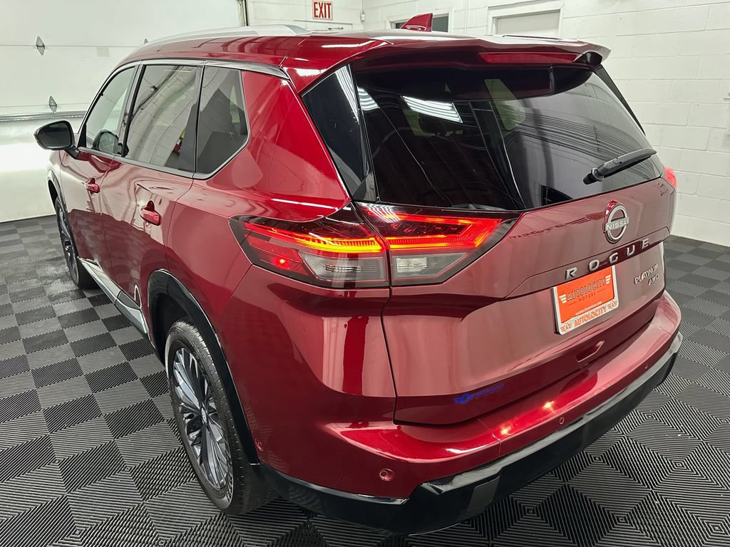 Used 2026 Nissan Rogue Platinum w/ Platinum Premium Package AWD/4WD image 8