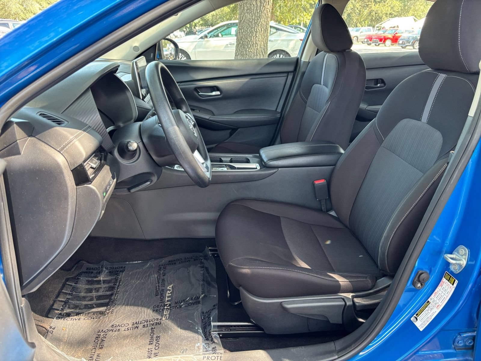 Used 2025 Nissan Sentra SV FWD image 25
