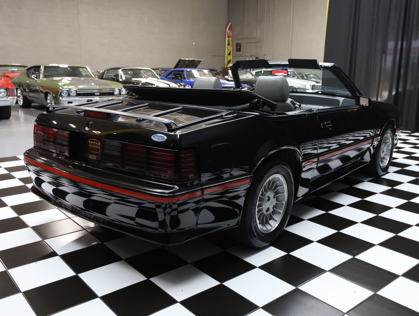 Used 1987 Ford Mustang GT RWD image 33
