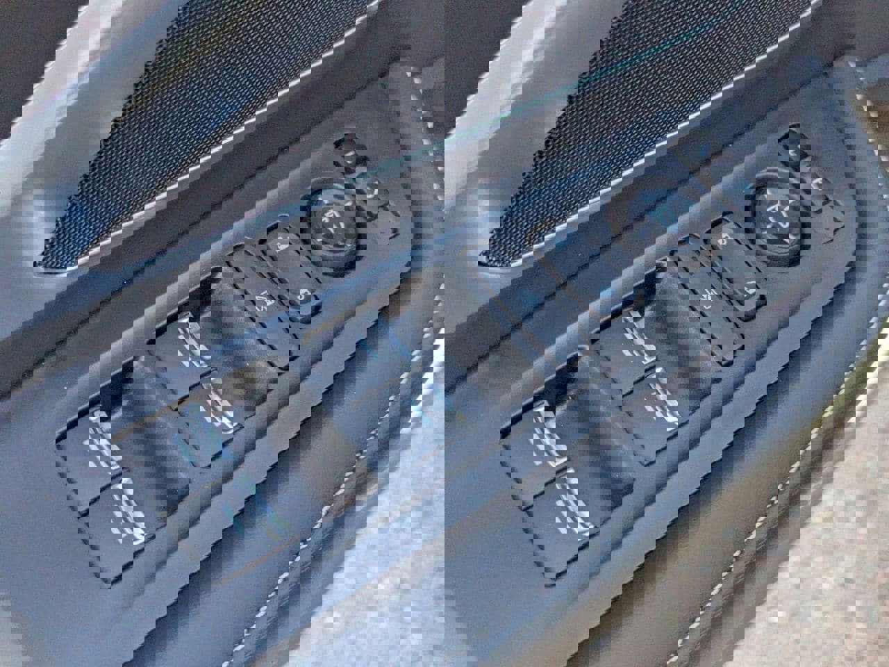 New 2026 Acura RDX SH-AWD image 17