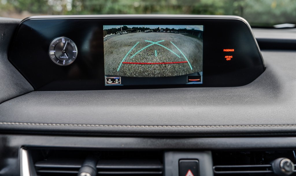 Used 2019 Lexus UX 200 FWD image 21