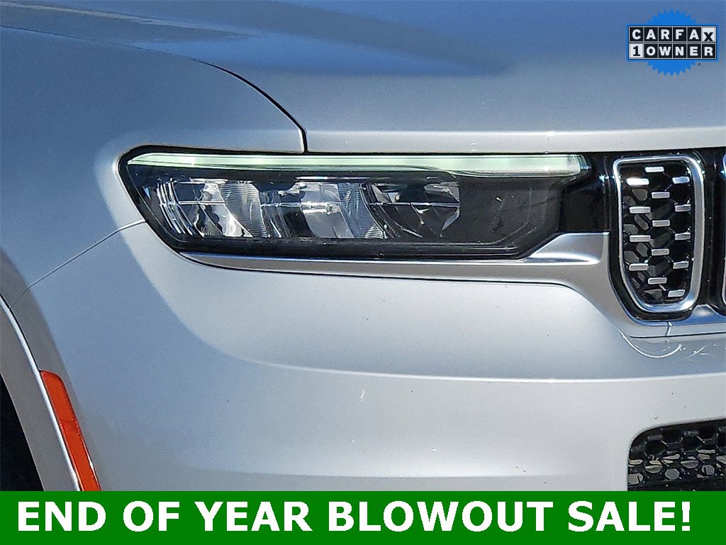 Used 2024 Jeep Grand Cherokee L Summit w/ Luxury Tech Group V image 8