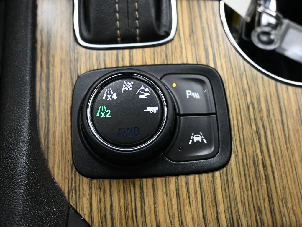 Used 2019 GMC Acadia Denali w/ Technology Package image 26