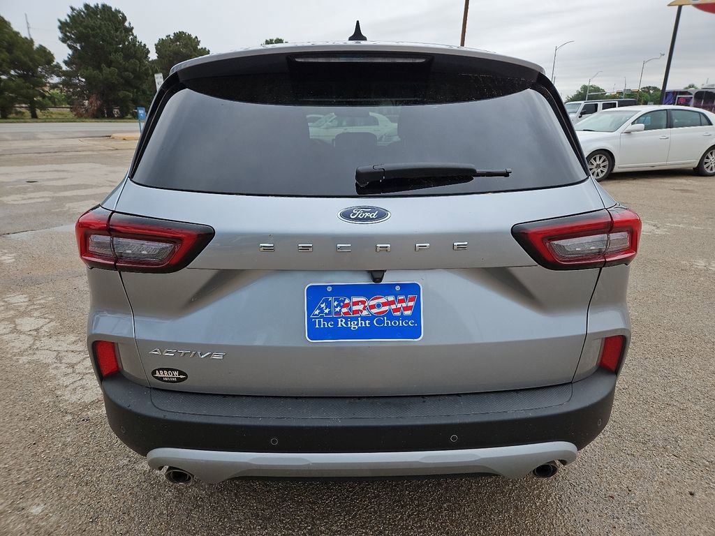 Used 2023 Ford Escape Active w/ Tech Pack #1 FWD image 9