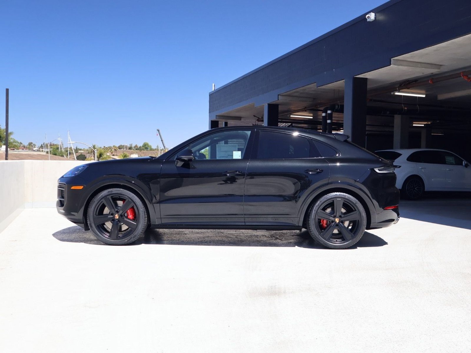 New 2026 Porsche Cayenne GTS AWD/4WD video 2