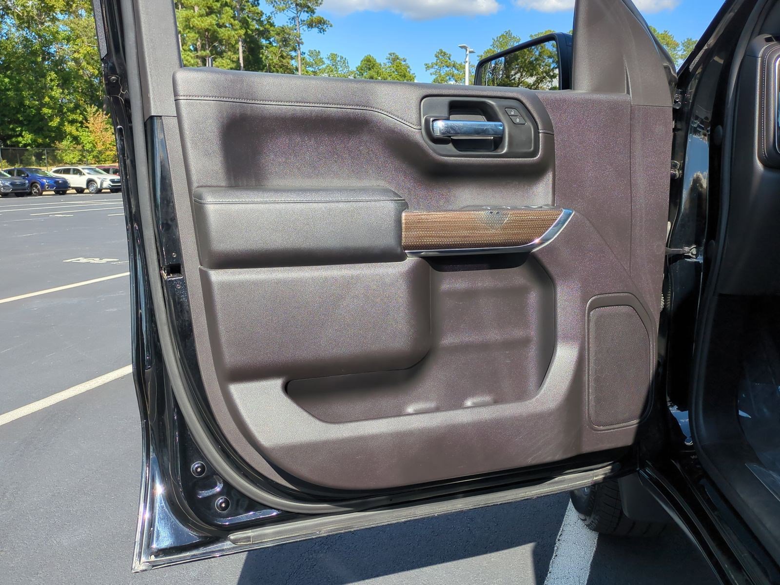 Used 2020 Chevrolet Silverado 1500 RST w/ Texas Edition image 14