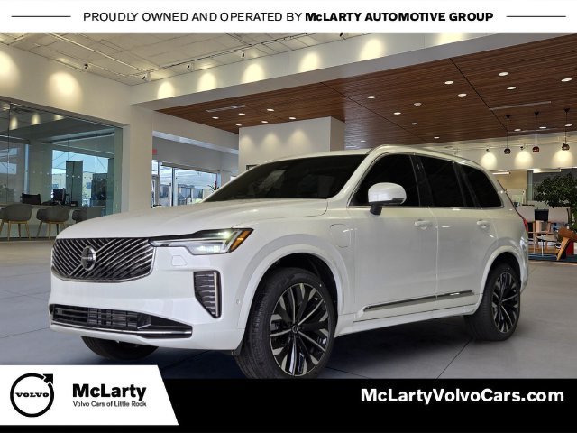 New 2026 Volvo XC90 T8 Plus w/ Protection Package Premier