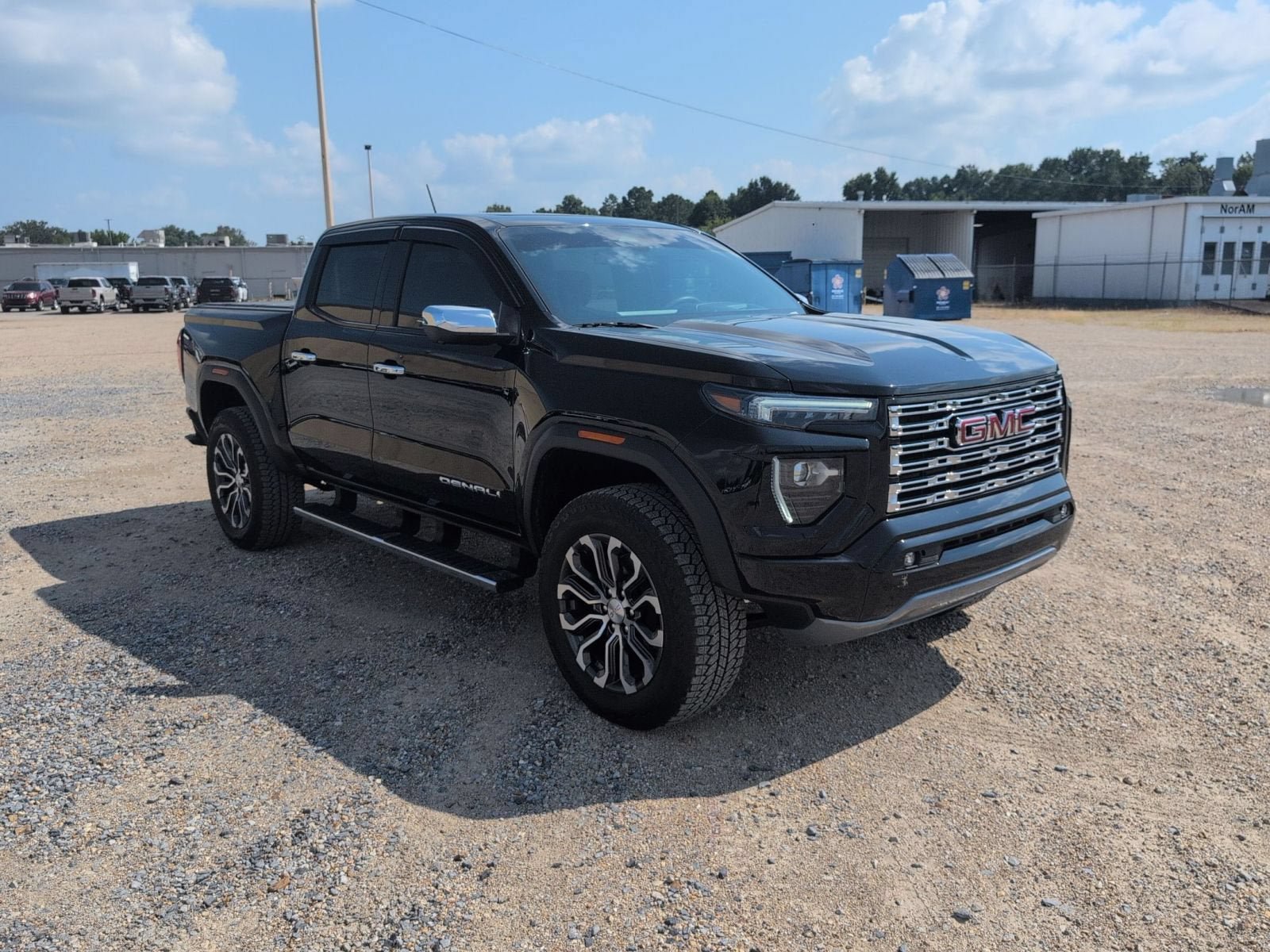 Used 2026 GMC Canyon Denali AWD/4WD image 8