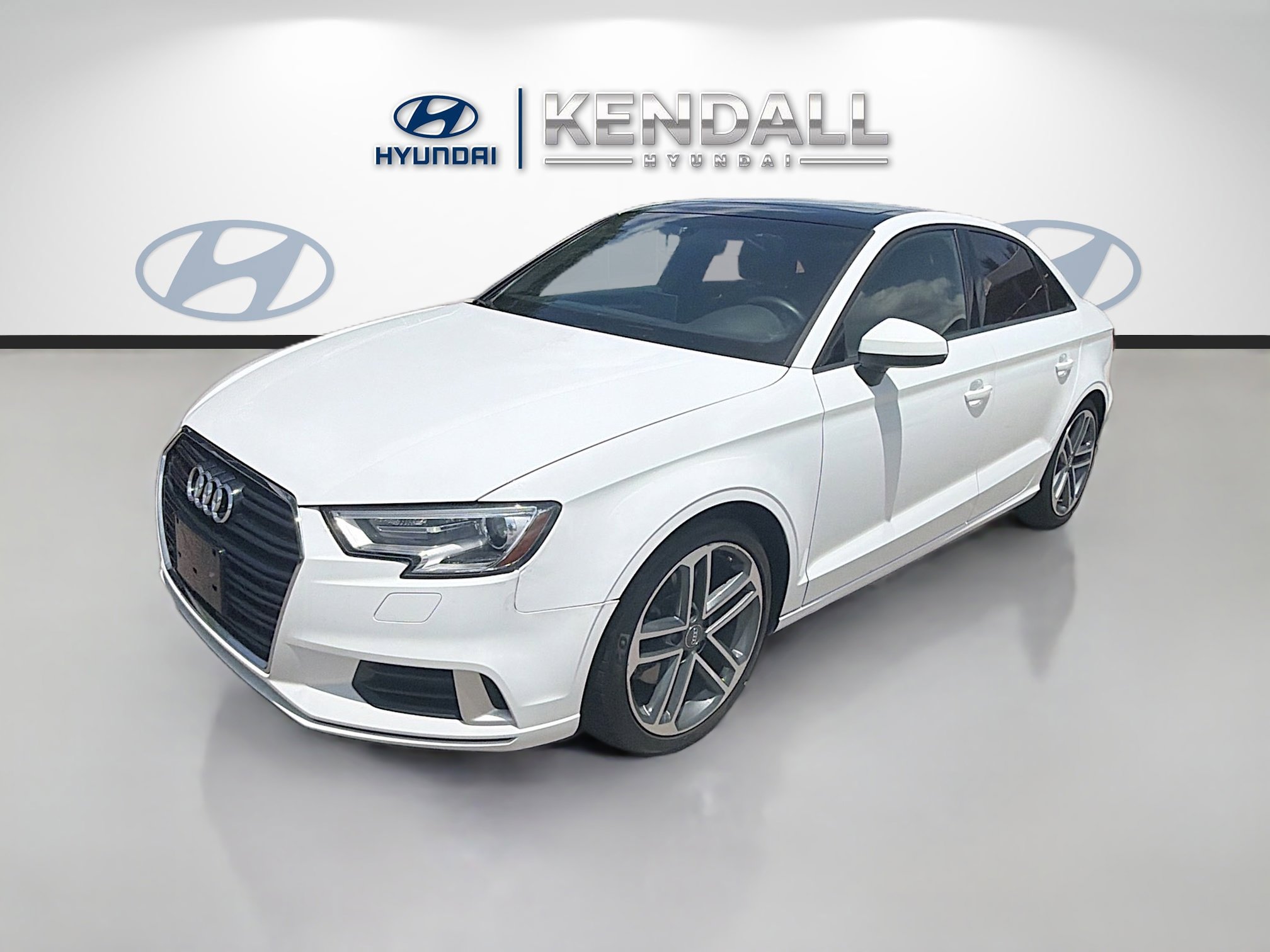 Used 2018 Audi A3 2.0T Premium w/ Convenience Package FWD image 3