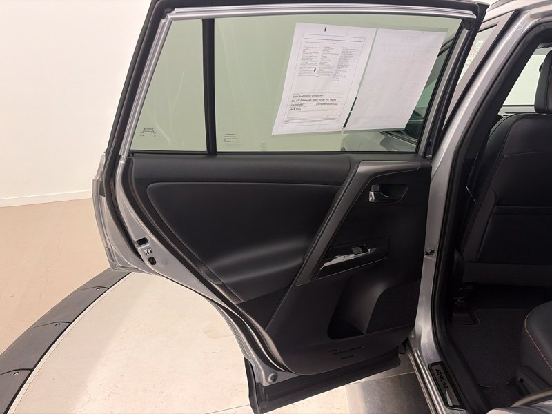 Used 2016 Toyota RAV4 SE AWD/4WD image 13