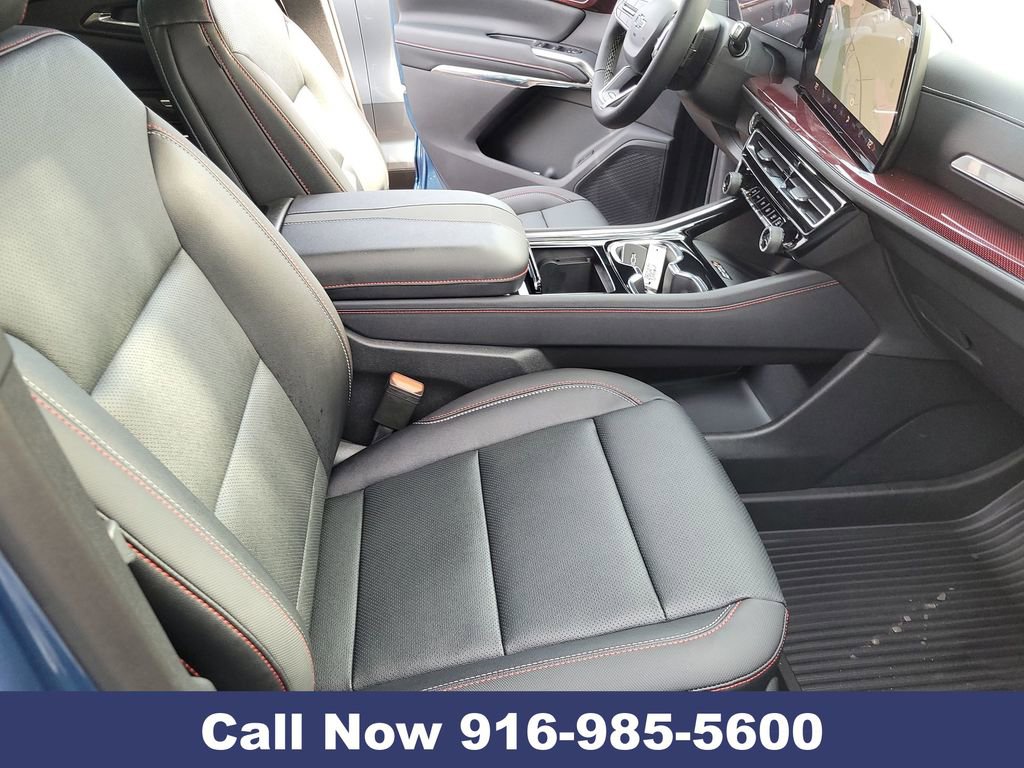 New 2026 Chevrolet Traverse Z71 w/ LPO, Floor Liner Package image 33