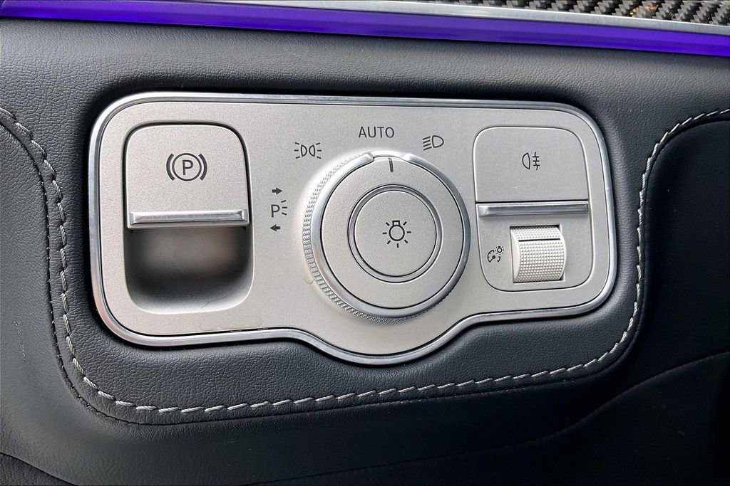 Used 2023 Mercedes-Benz GLS 63 AMG 4MATIC image 37