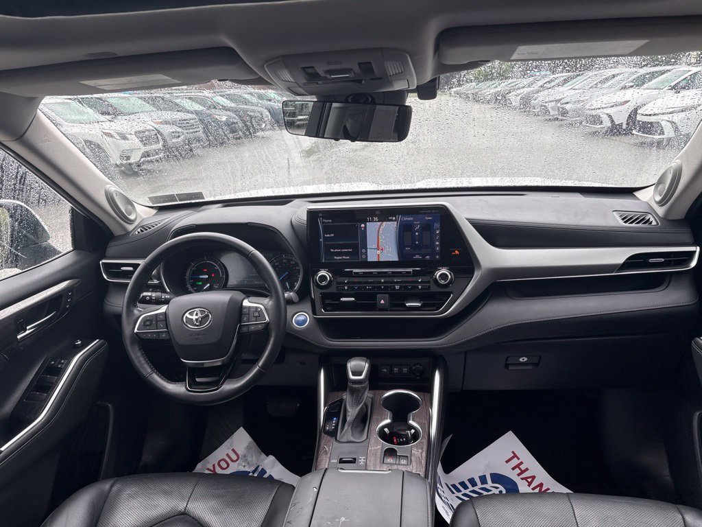 Used 2021 Toyota Highlander Platinum AWD/4WD image 38