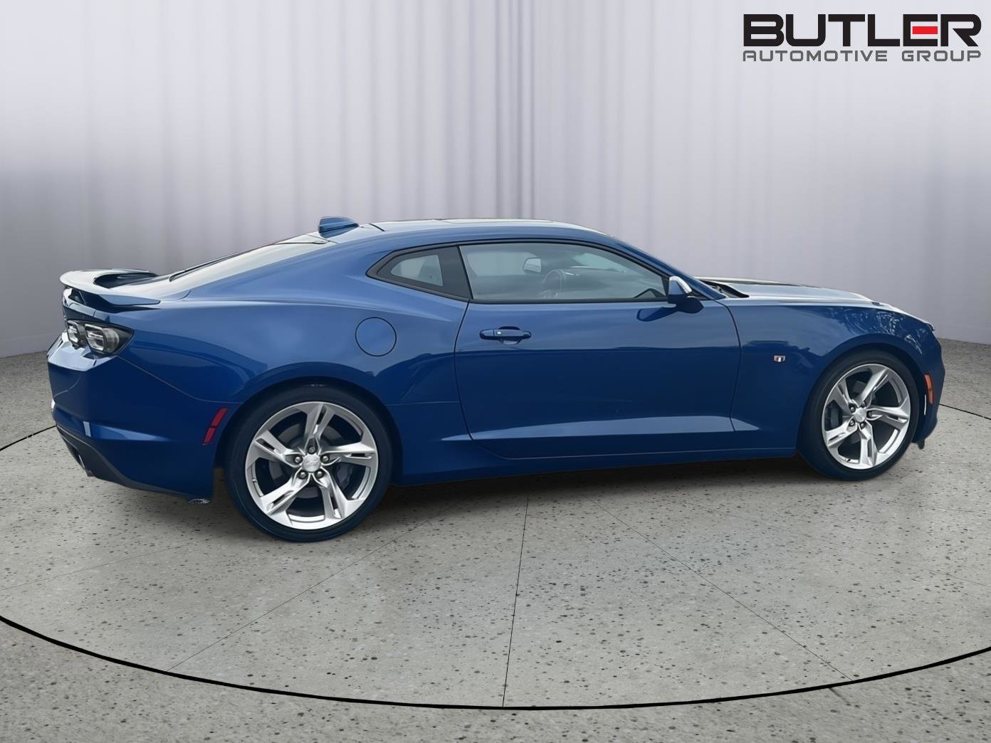 Used 2020 Chevrolet Camaro SS RWD image 7