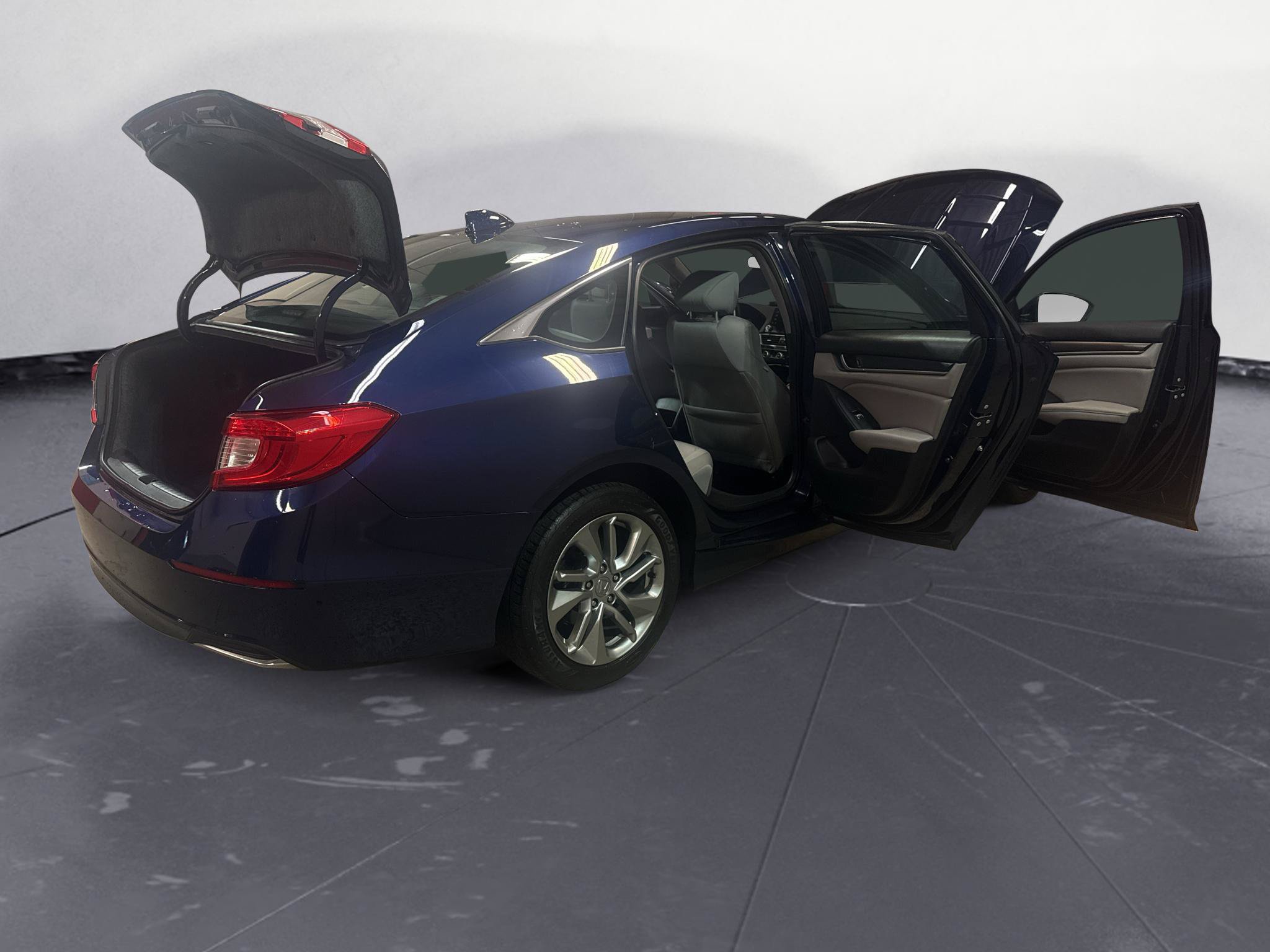 Used 2018 Honda Accord LX image 14