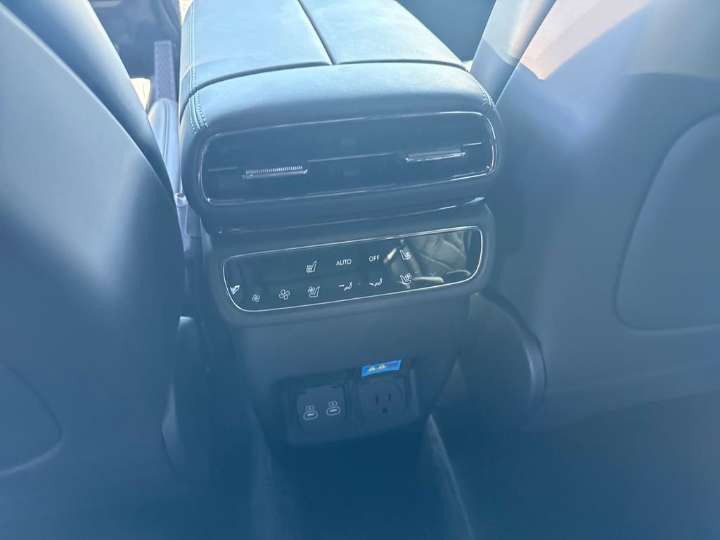 New 2026 Genesis GV80 3.5T Prestige image 14