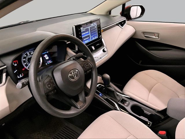 Used 2020 Toyota Corolla LE FWD image 12