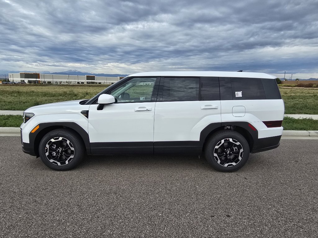 New 2026 Hyundai Santa Fe SE image 2