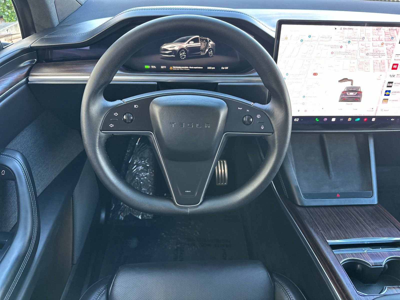 Used 2024 Tesla Model X image 16