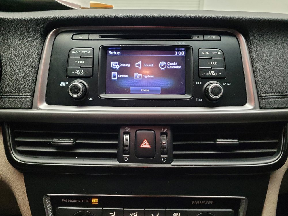 Used 2016 Kia Optima LX image 25