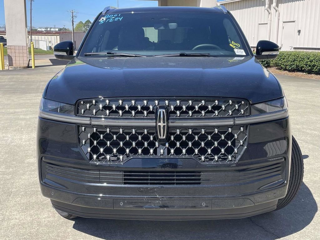 New 2026 Lincoln Navigator L Black Label image 8