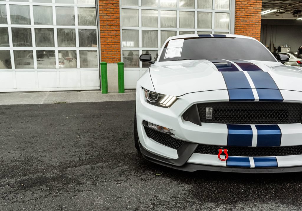 Used 2017 Ford Mustang Shelby GT350 w/ Electronics Package RWD image 27