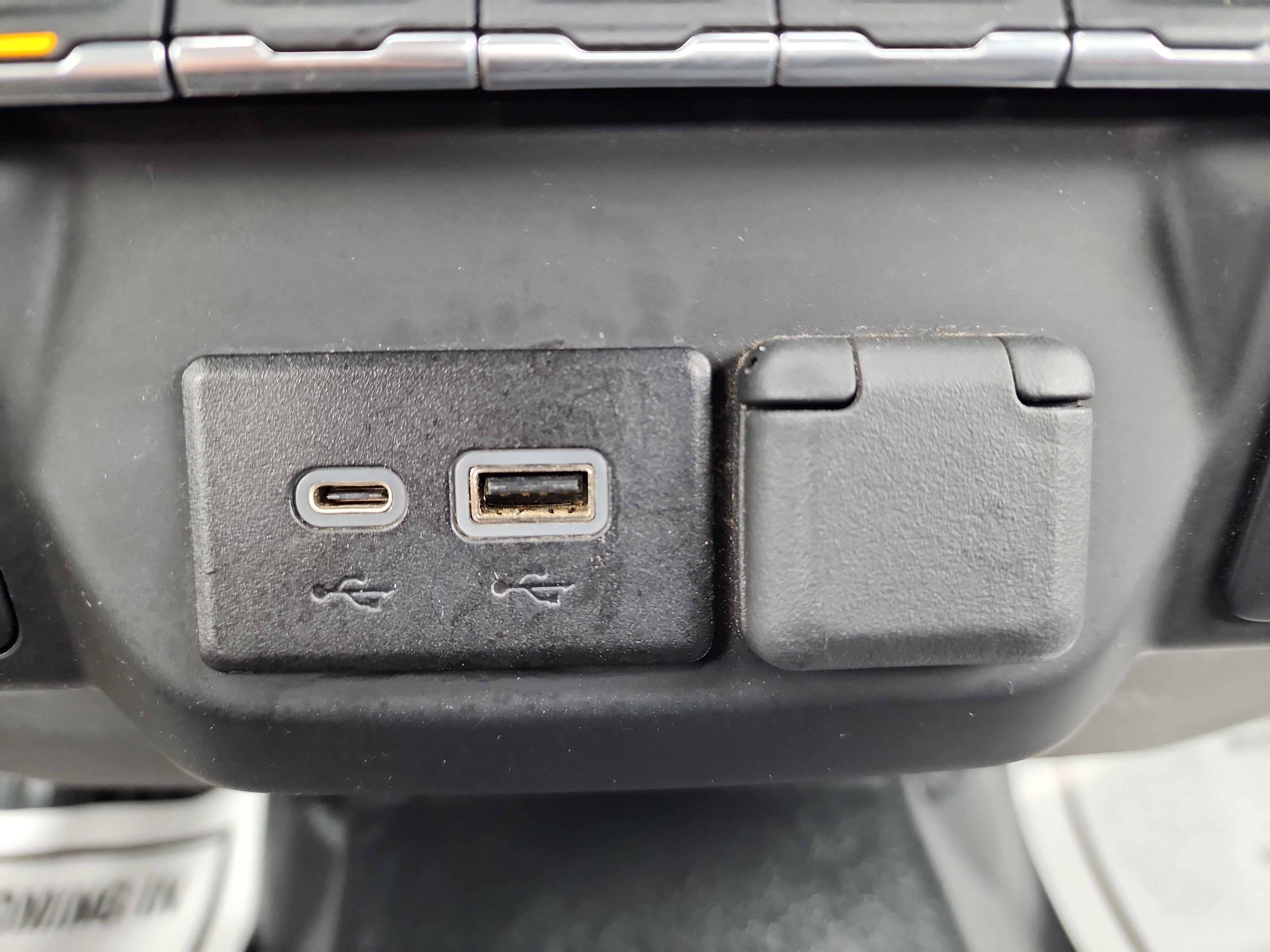 Certified 2022 Chevrolet Silverado 1500 W/T image 13