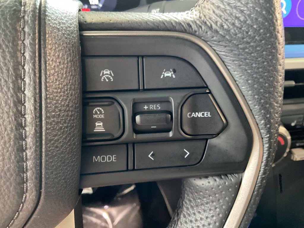 Certified 2025 Toyota Tacoma TRD Off-Road w/ TRD Off Road Upgrade Package AWD/4WD image 13