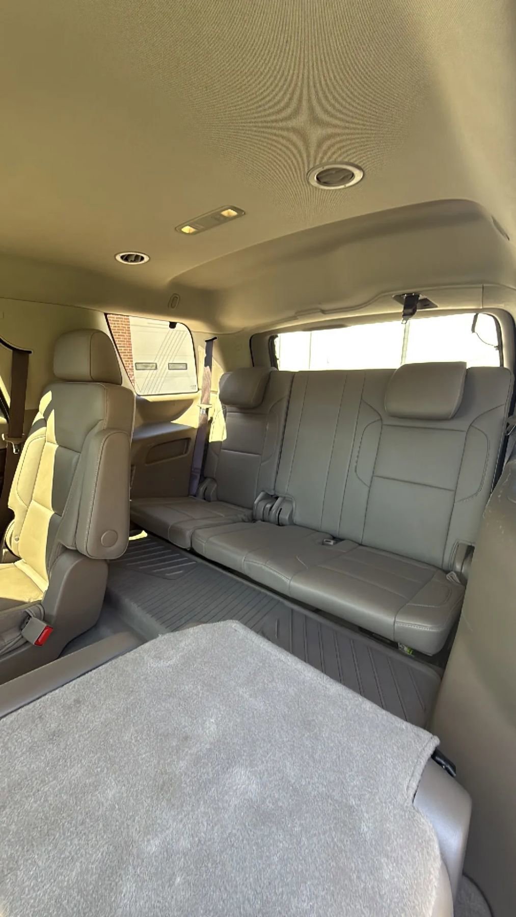 Used 2019 Chevrolet Tahoe LT w/ LT Signature Package AWD/4WD image 28